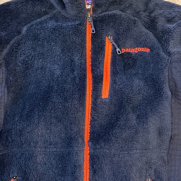 Patagonia Men's sz S Dark Blue R2 Fleece Jacket  Red Accents zip front retool - Picture 6 of 8